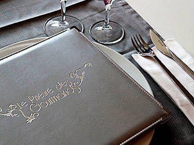 Logis Hotel Le Prieure Des Gourmands Шатобриан Экстерьер фото